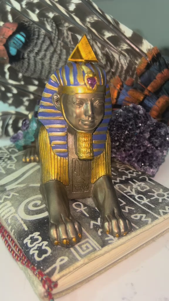 Sphinx (Blue Apatite+Amythest+Tigers Eye)